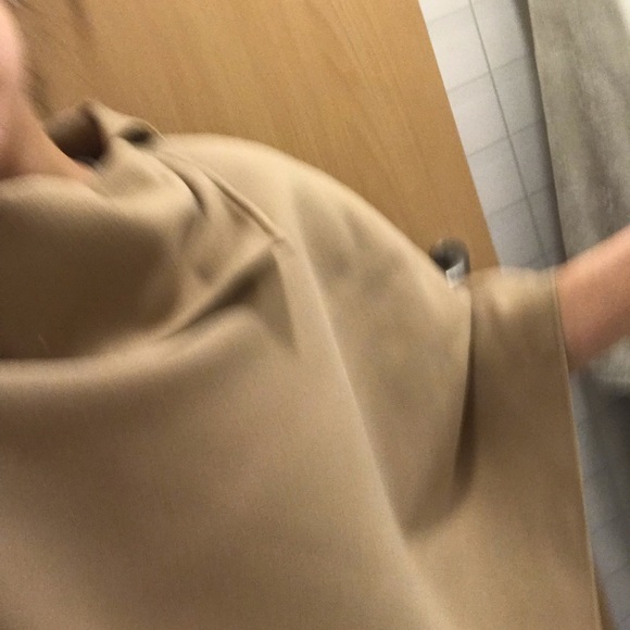 Cape / poncho - Picture 2 of 3